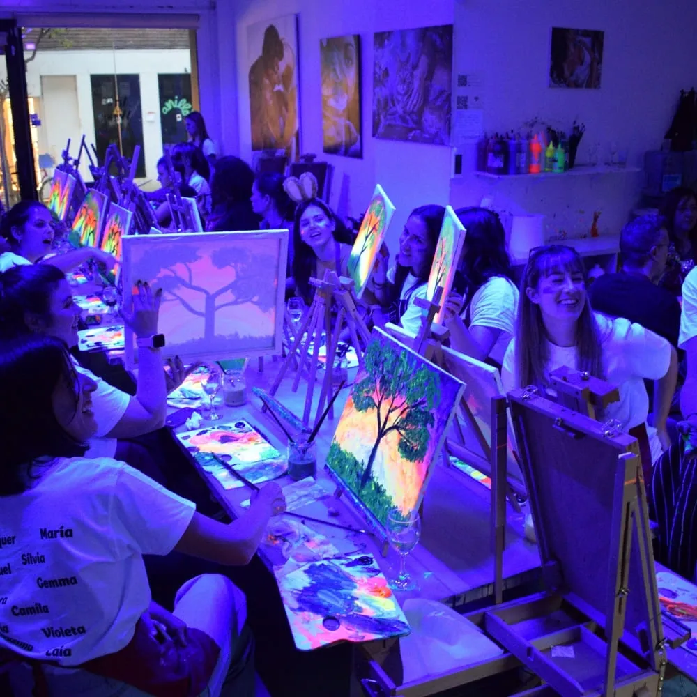 Pintura guiada desde cero + vino ilimitado